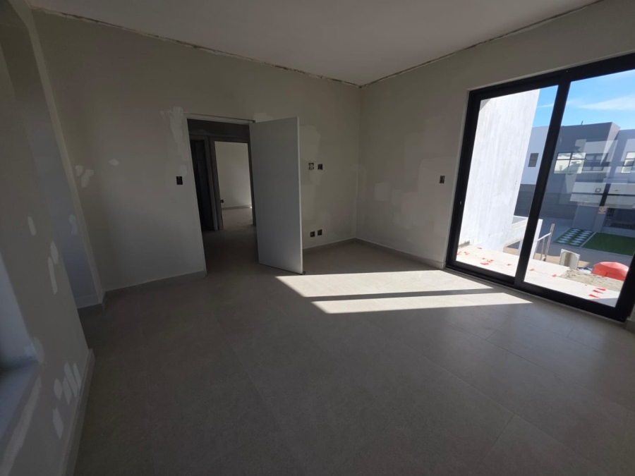 3 Bedroom Property for Sale in Sandown Western Cape